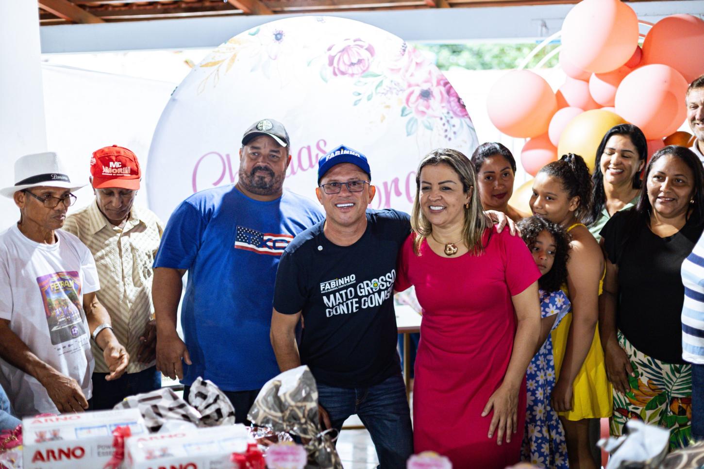 Fabinho e vereadora Ana Lourdes participam de homenagem a mulheres em Dom Aquino