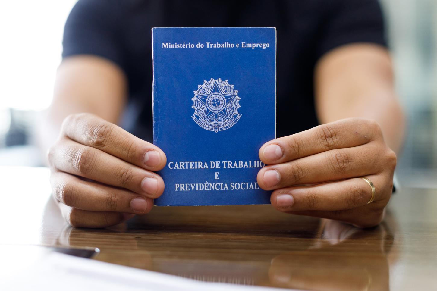 Prefeitura de Cuiabá oferece vaga para vaqueiro com salário R$ 2 mil e mais benefícios