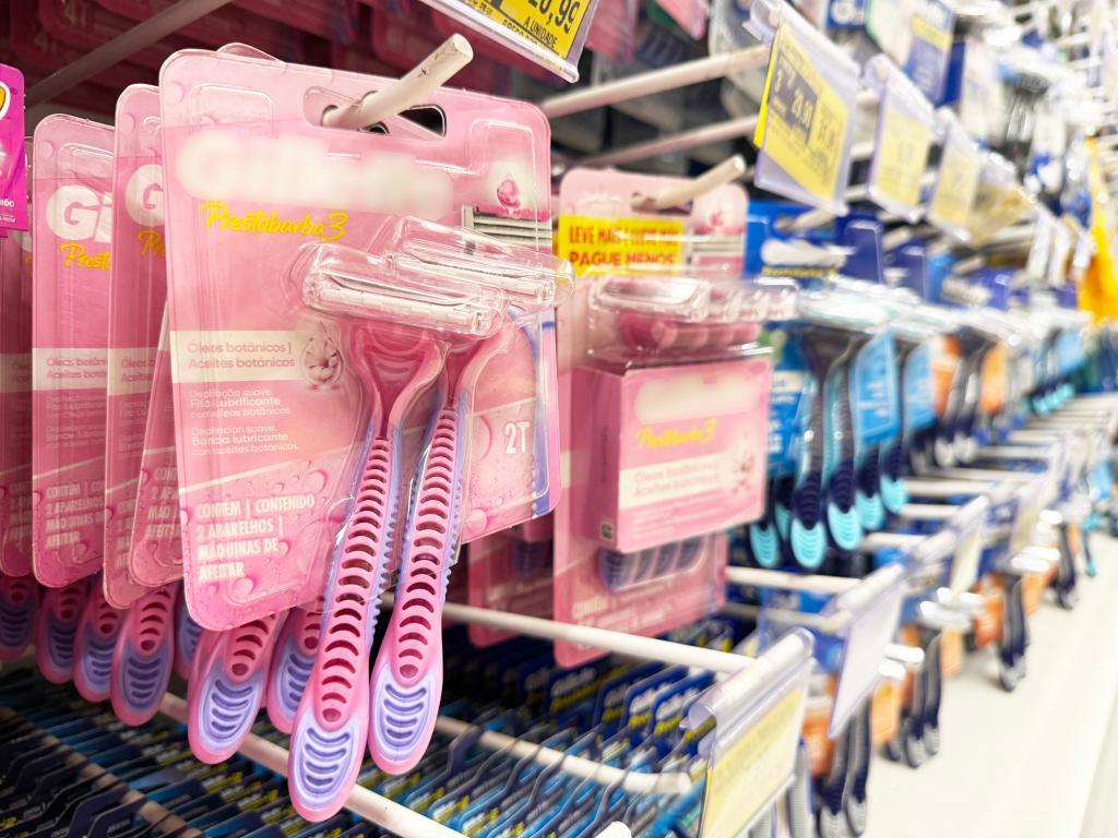 Procon-MT identifica diferenças de preço entre produtos femininos e masculinos em Cuiabá