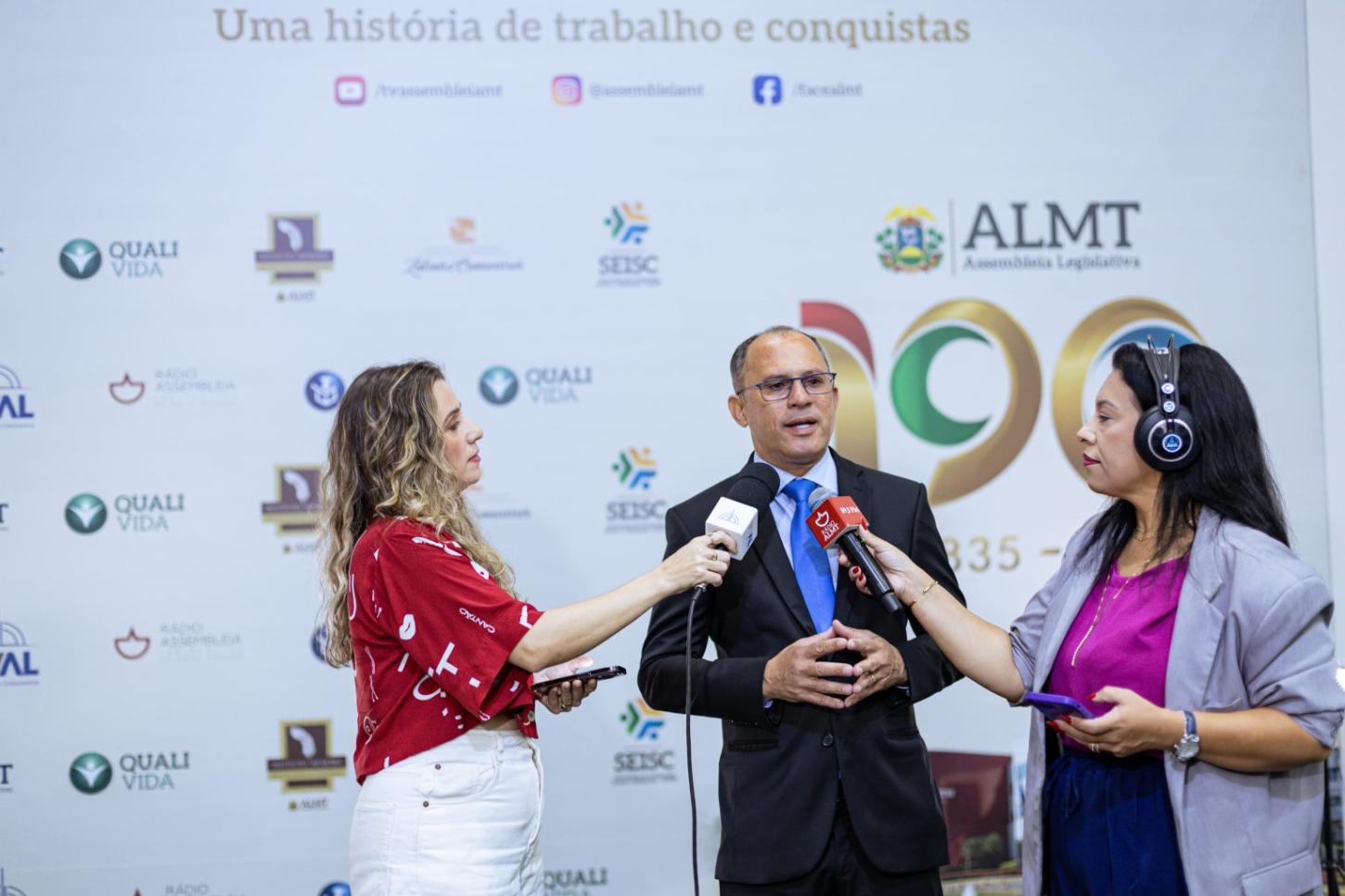 Seduc-MT muda horário de aulas em escola rural após solicitação do deputado Fabinho