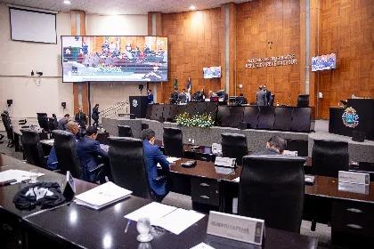 Deputados realizam três sessões e aprovam novas regras do SER Família para ampliar alcance social