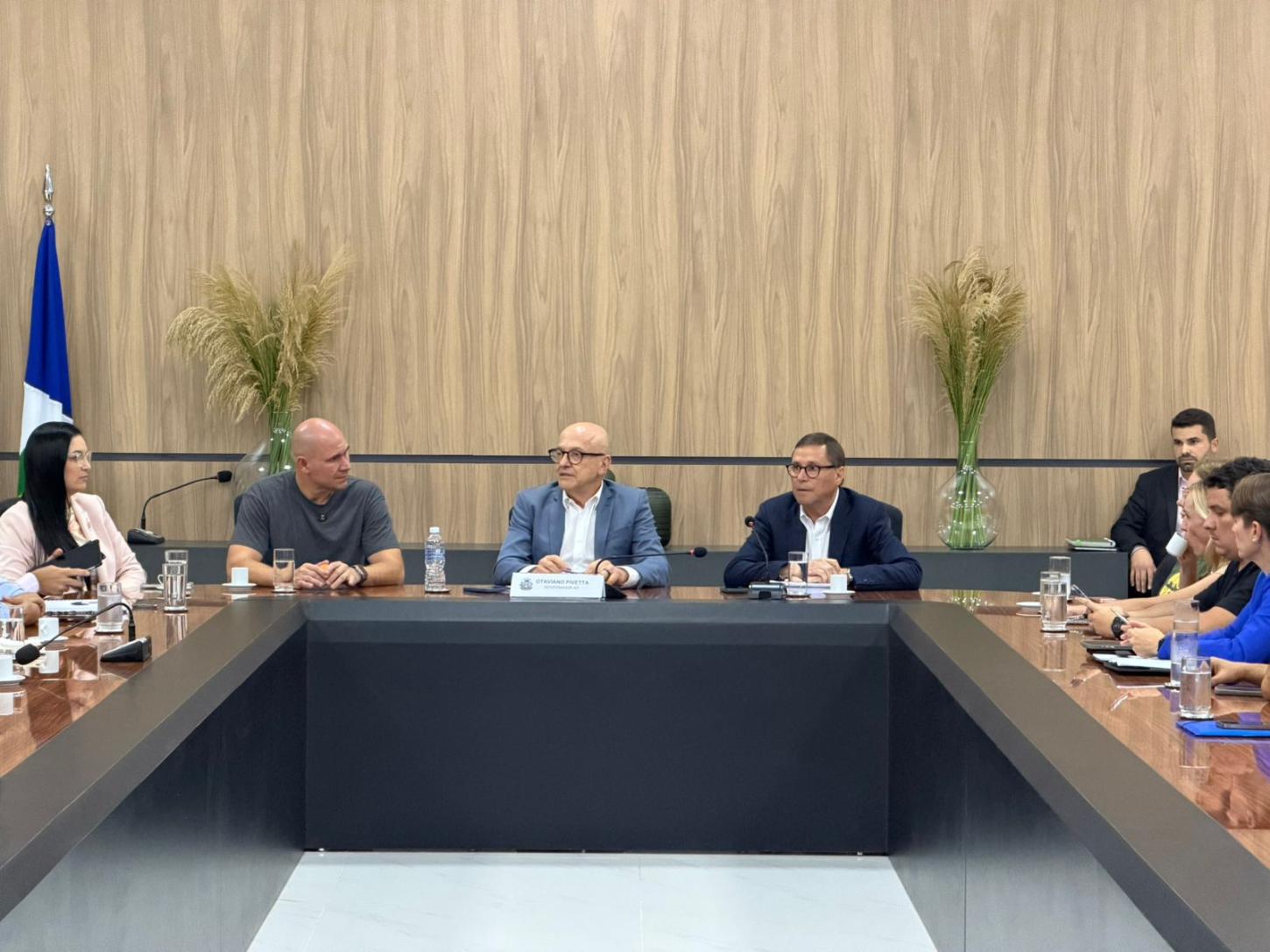 Parceria entre Estado e Prefeitura mira 10 mil moradias e reforço na segurança