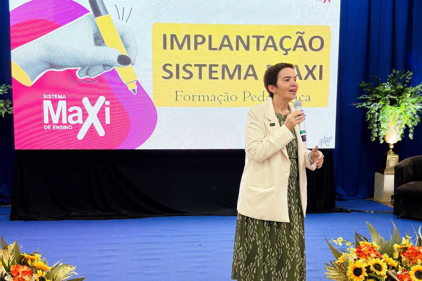 Professores de Várzea Grande aderem ao Sistema Maxi e fortalecem capacitação pedagógica