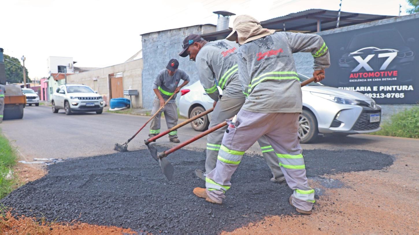 Obras intensificam serviços e alcançam 45 vias em Várzea Grande