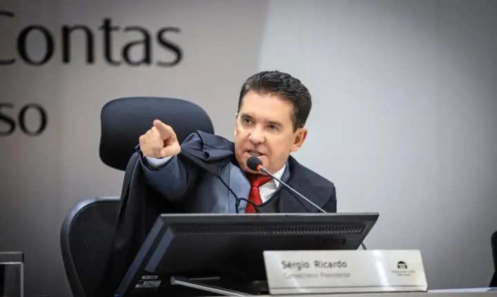Sérgio Ricardo determina suspensão imediata de contrato de R$ 133,7 milhões para obra na BR-163